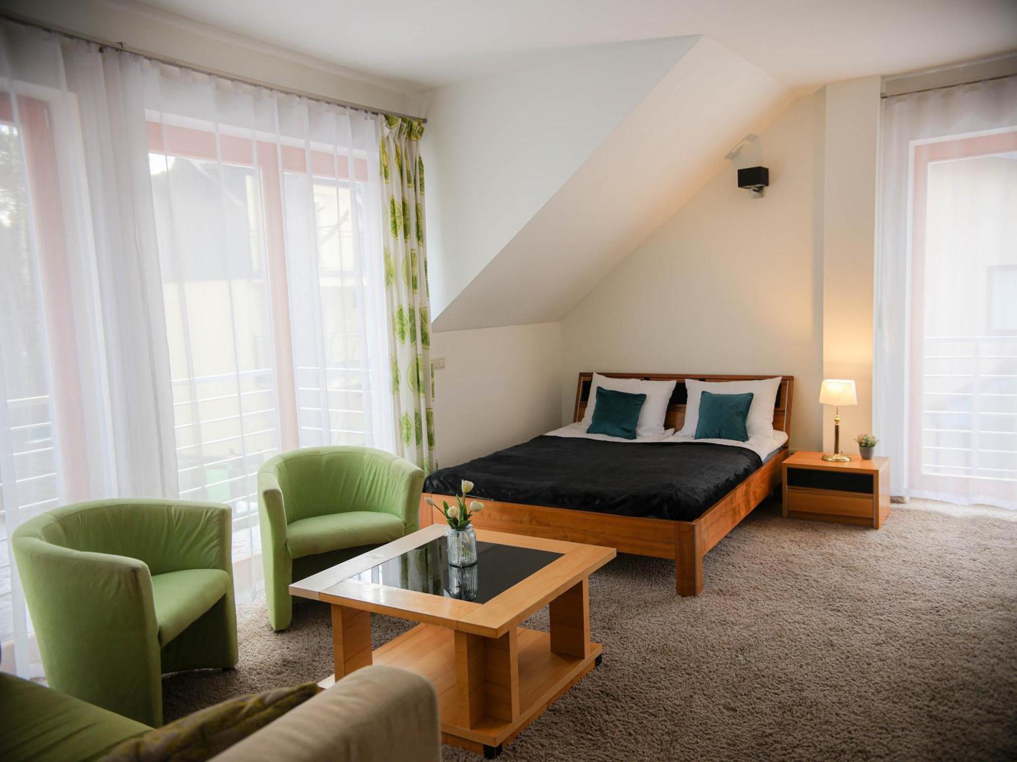 Apartamenty Przy Plazy - Willa For You Pobierowo Exteriör bild