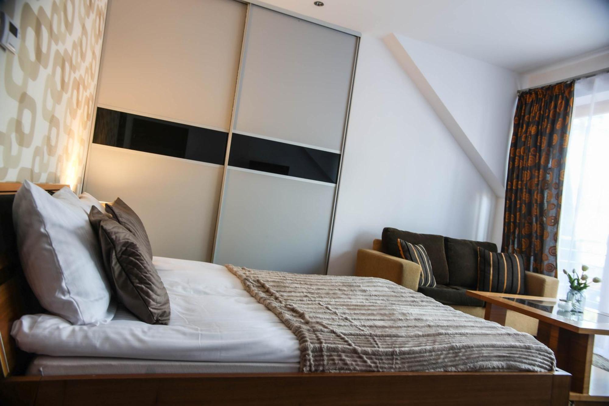Apartamenty Przy Plazy - Willa For You Pobierowo Exteriör bild