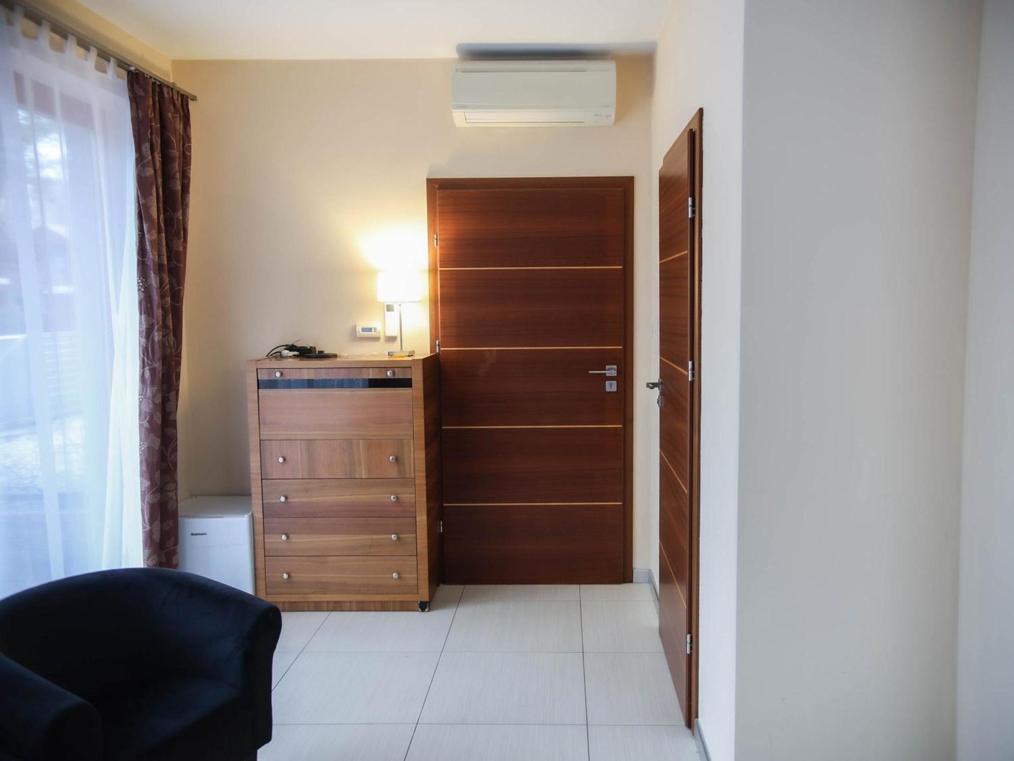 Apartamenty Przy Plazy - Willa For You Pobierowo Exteriör bild